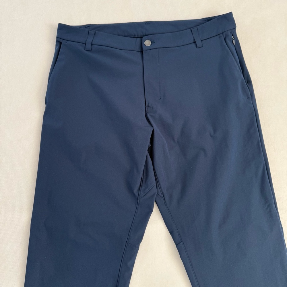 LULULEMON MENS ABC ATHLETIC FIT PANTS